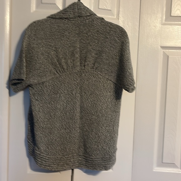Express mid sweater shawl collar cardigan short sleeves in gray size small - Picture 8 of 8